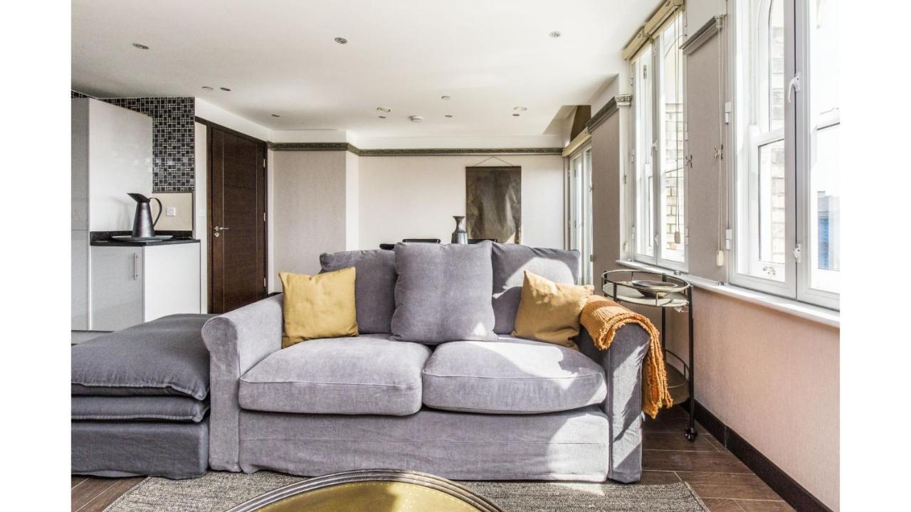Apartament Pass The Keys - Spacious & Luxury In The Heart Of Londra